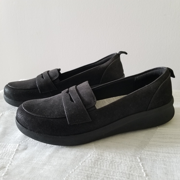 Clarks | Shoes | Clarks Cloudsteppers 